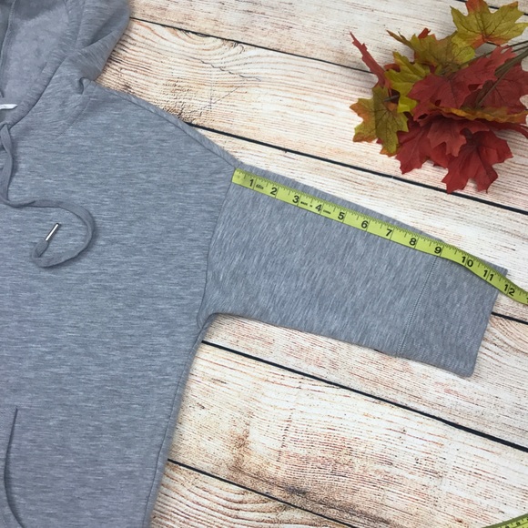 Caslon hoodie | white ruffles in back | Nordstrom - Picture 6 of 8